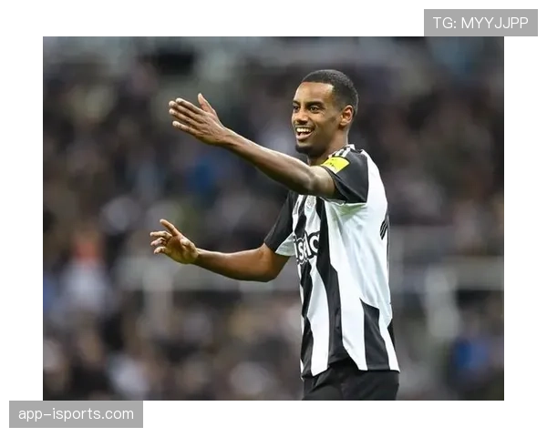 伊萨克的突破能力如何塑造边锋式中锋的战术价值？